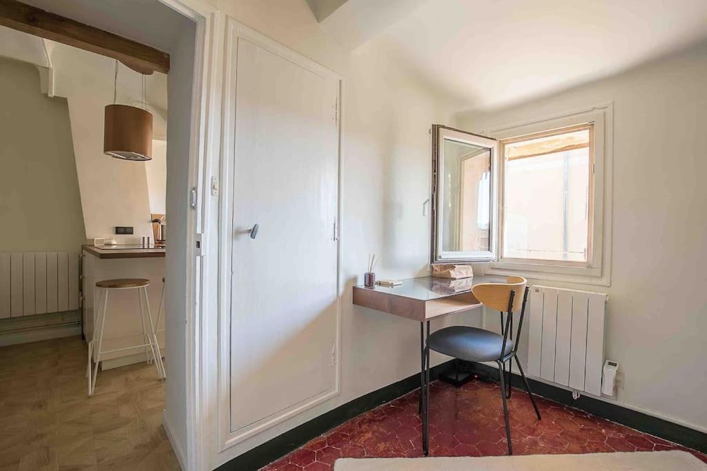 Petit Cocon Avec Vue Dernier Etage - Mazarin 1833