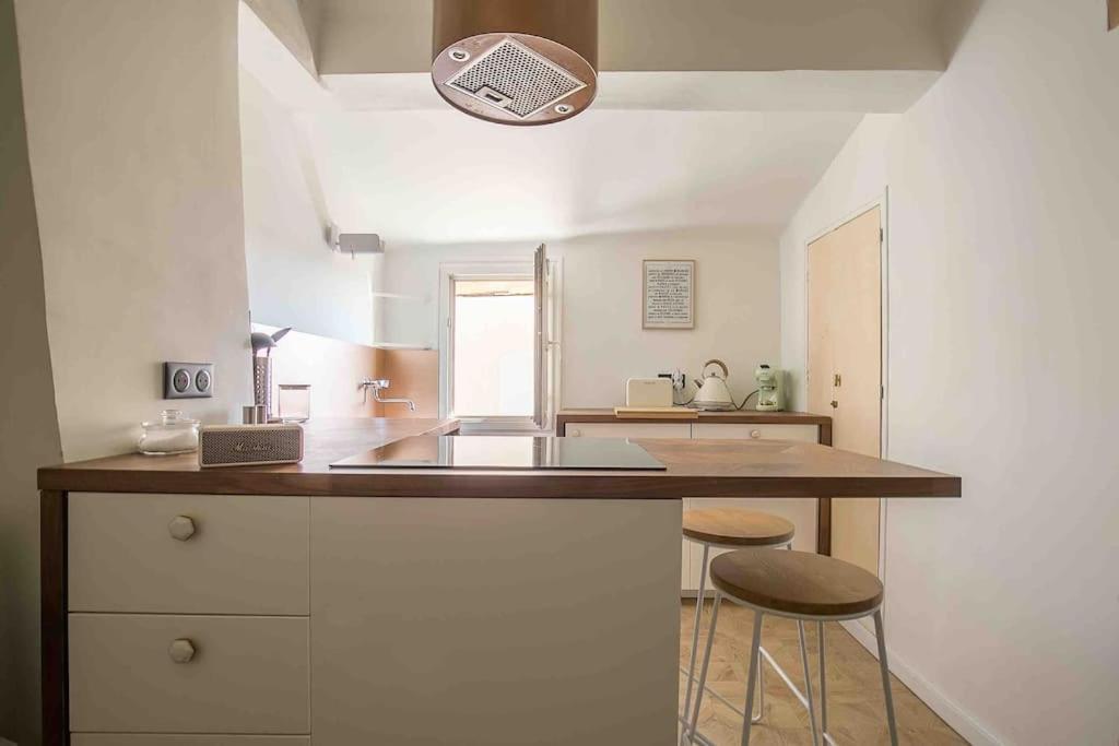 Appartement Petit Cocon Avec Vue Dernier Etage - Mazarin 1833