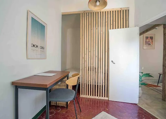 Petit Cocon Avec Vue Dernier Etage - Mazarin 1833